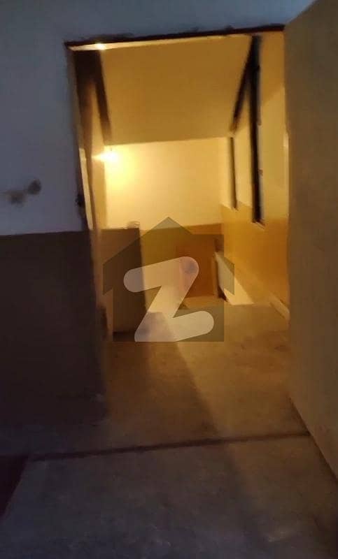 3 Bed Gas Flat For Rent On Main Road