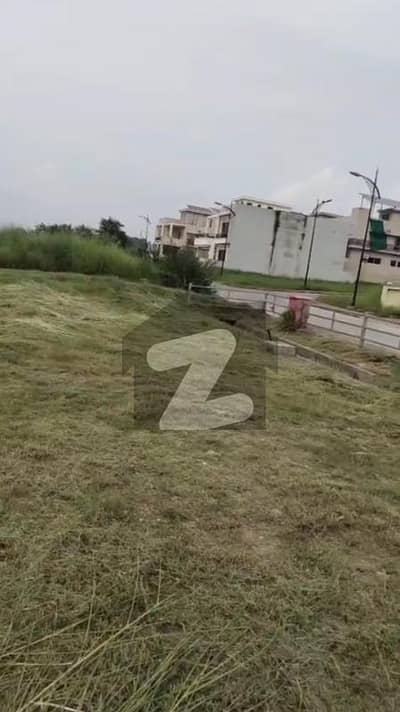 35 Front Back Open 8 Marla Residential Plot for Sale Sector B, Bahria Enclave Islamabad