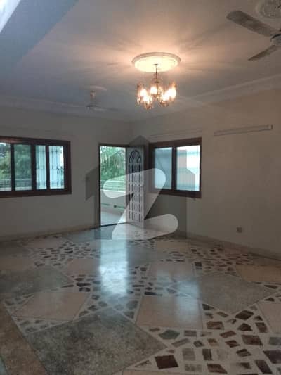 400 SQRYARD SINGLE STORY 3BDD GULSHAN IQBAL BLOCK 5