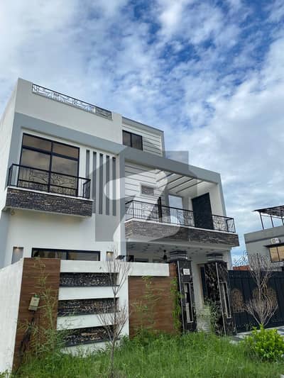 10 Marla Brand New House Available For Rent InB, Citi Housing Sialkot