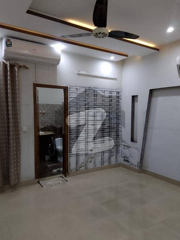 Portion for rent in Johar Town Portion for rent in Johar Town