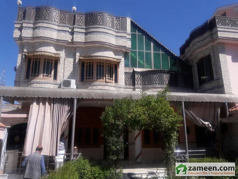 Corner House Is Available For Sale In Kala Pull