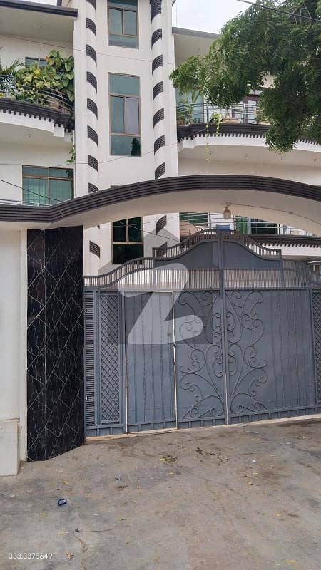 COMPLEX APARTMENT FOR SALE CLIFTON BLOCK 2 COMPLEX APARTMENT FOR SALE CLIFTON BLOCK 2