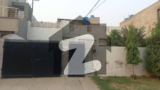Urgent Sale: 1 Kanal Single Storey House in Marghzar Officers Colony, Lahore