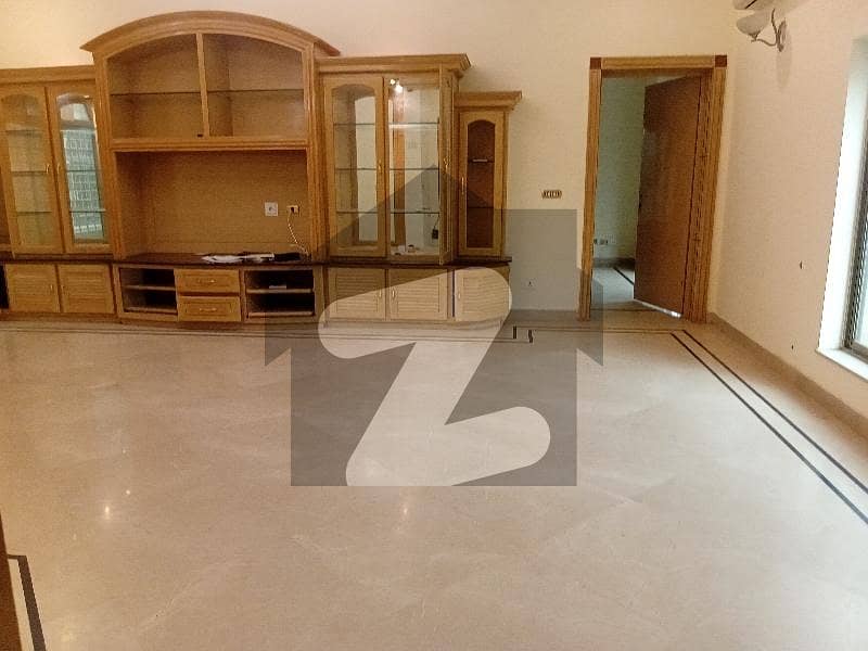 F8 Triple Story 6 Bedrooms Beautiful House For Rent F8 Triple Story 6 Bedrooms Beautiful House For Rent
