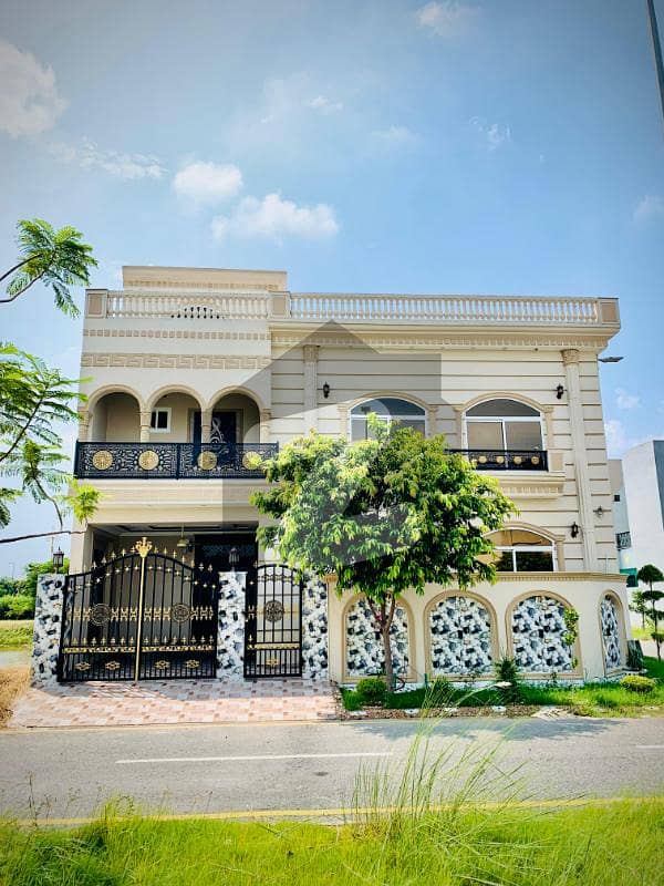 8 Marla Well Maintained Modern Bungalow For Sale In New Metro City Sarai Alamgir