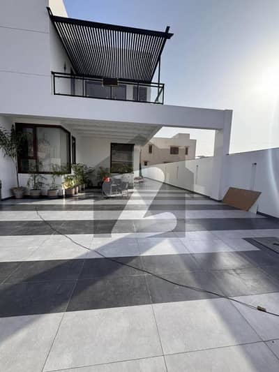 Luxury 1000 Sq Yards Corner Bungalow For Sale DHA Phase 8 Karachi