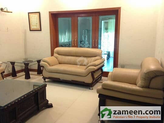daily rent families wedding guest multinationals pay at dha 10 marla furnished 4 beds drawing dining