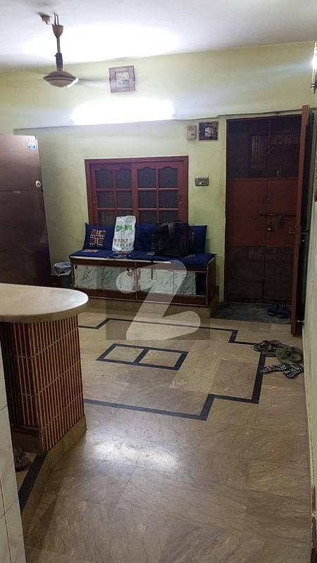 2 BEDS DRAWING DINING FLAT