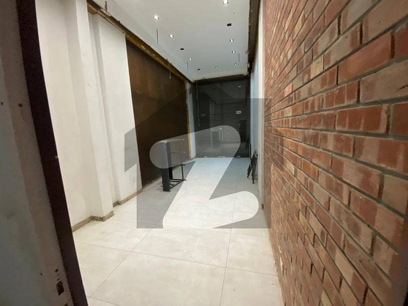 IDEAL GROUND SHOP AVAILABLE ON RENT ON DOUBLE ROAD BUKHARI COMMERCIAL DHA PHASE 6 IDEAL GROUND SHOP AVAILABLE ON RENT ON DOUBLE ROAD BUKHARI COMMERCIAL DHA PHASE 6