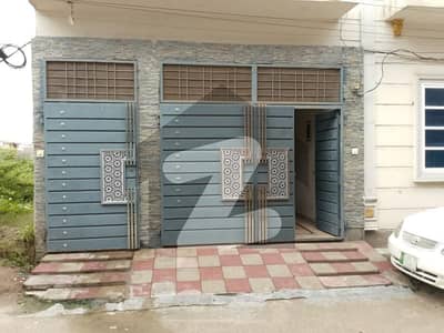 علامہ اقبال ٹاؤن گوجرانوالہ میں 5 کمروں کا 5 مرلہ مکان 1.35 کروڑ میں برائے فروخت۔