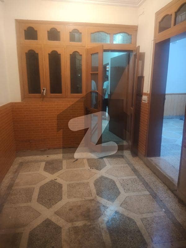 Full House Available For Rent in G11 Single Unit Full House Available For Rent in G11 Single Unit