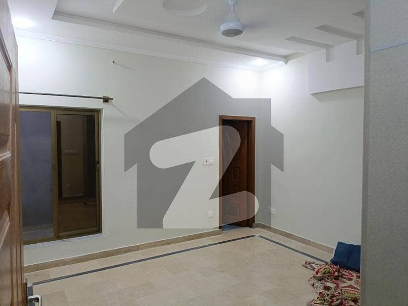 First Floor Portion For Rent With In Phase 4c2 Near Fawara Chowk First Floor Portion For Rent With In Phase 4c2 Near Fawara Chowk