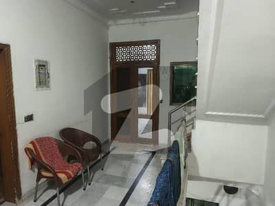 One bed apartment penthouse available for rent in Green avenue. 15000