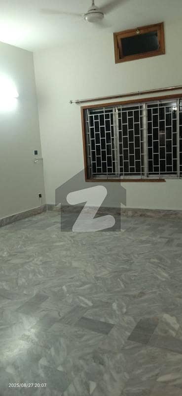 A House Of 1500 Square Feet In G-9/4