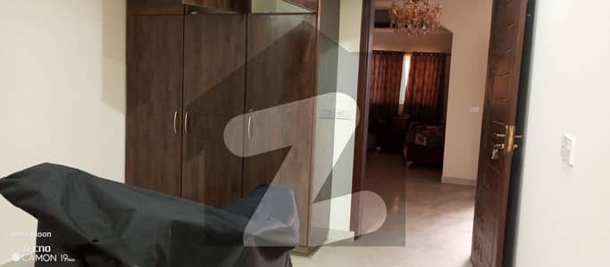 ایڈن بولیوارڈ ہاؤسنگ سکیم کالج روڈ,لاہور میں 1 کمرے کا 5 مرلہ زیریں پورشن 38.0 ہزار میں کرایہ پر دستیاب ہے۔
