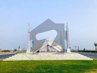 ڈی ایچ اے فیز 1 - سیکٹر کے کمرشل ڈی ایچ اے فیز 1,ڈی ایچ اے ڈیفینس,ملتان میں 8 مرلہ کمرشل پلاٹ 12.5 کروڑ میں برائے فروخت۔ ڈی ایچ اے فیز 1 - سیکٹر کے کمرشل ڈی ایچ اے فیز 1,ڈی ایچ اے ڈیفینس,ملتان میں 8 مرلہ کمرشل پلاٹ 12.5 کروڑ میں برائے فروخت۔