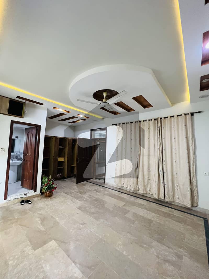 14 Marla ground portion with basement