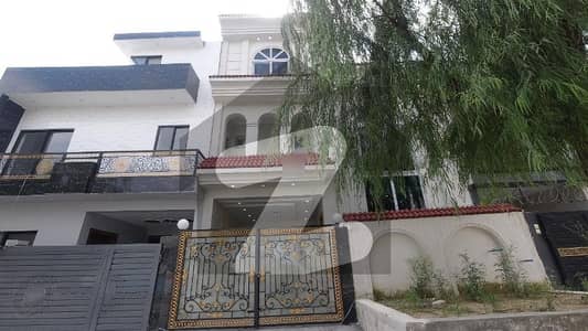 ایم