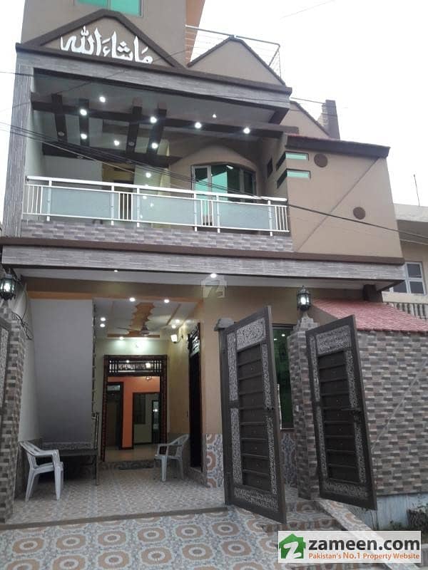 Brand New Corner Beautiful House For Sale In Iqbal Town Near To Main Boulevard Road Iqbal Town Lahore