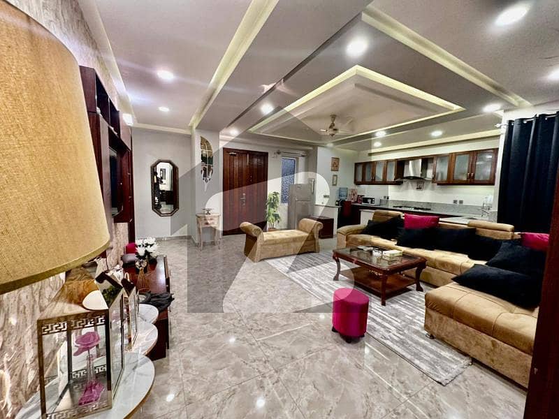 House Of 1 Kanal For Sale In E-11 House Of 1 Kanal For Sale In E-11