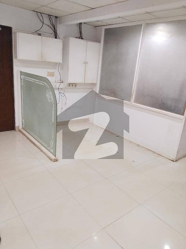 Shahraefaisal near Baloch pull Semi Furnished office available for rent Shahraefaisal near Baloch pull Semi Furnished office available for rent