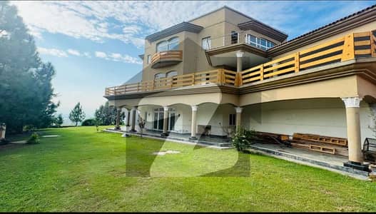 11 KANAL FARMHOUSE FOR RENT
