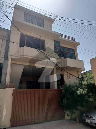 عسکری 14 راولپنڈی میں 4 کمروں کا 6 مرلہ مکان 1.6 کروڑ میں برائے فروخت۔
