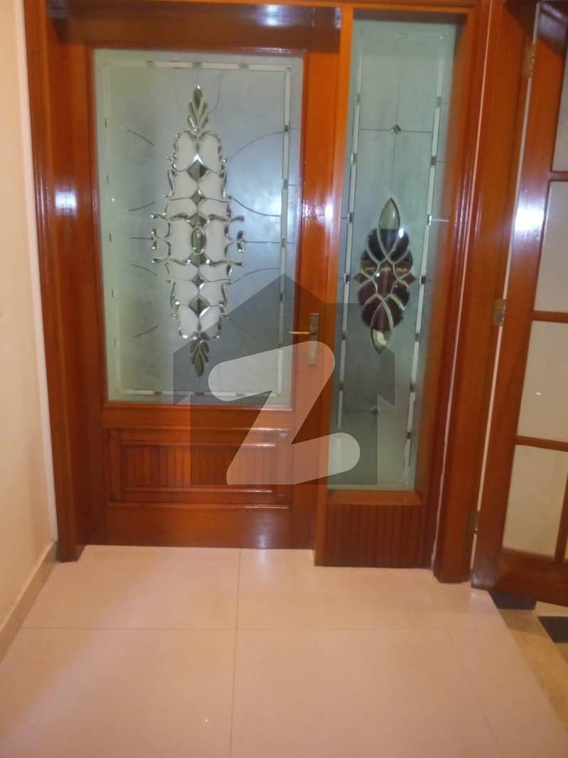 500 Square Yards Banglow for Sale 500 Square Yards Banglow for Sale