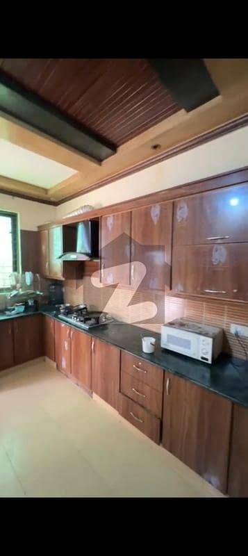1 Kanal Dubble storey house available for sale Near ucp university Johar Town Lahore