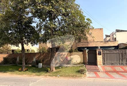 2 Kanal Used Modern Design Most Beautiful Basement House For Sale At Prime Location Of Dha Lahore Near To Park Masjid & Commercial Market . 2 Kanal Used Modern Design Most Beautiful Basement House For Sale At Prime Location Of Dha Lahore Near To Park Masjid & Commercial Market .