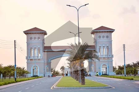 گرین آرچرڈ لوئر کینال روڈ,فیصل آباد میں 5 مرلہ کمرشل پلاٹ 55.0 لاکھ میں برائے فروخت۔