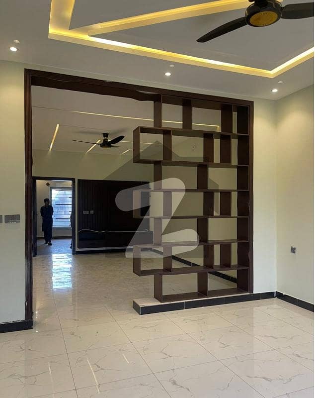 KANAL PORTION FOR RENT Very Beutiful Open Basement G14 KANAL PORTION FOR RENT Very Beutiful Open Basement G14