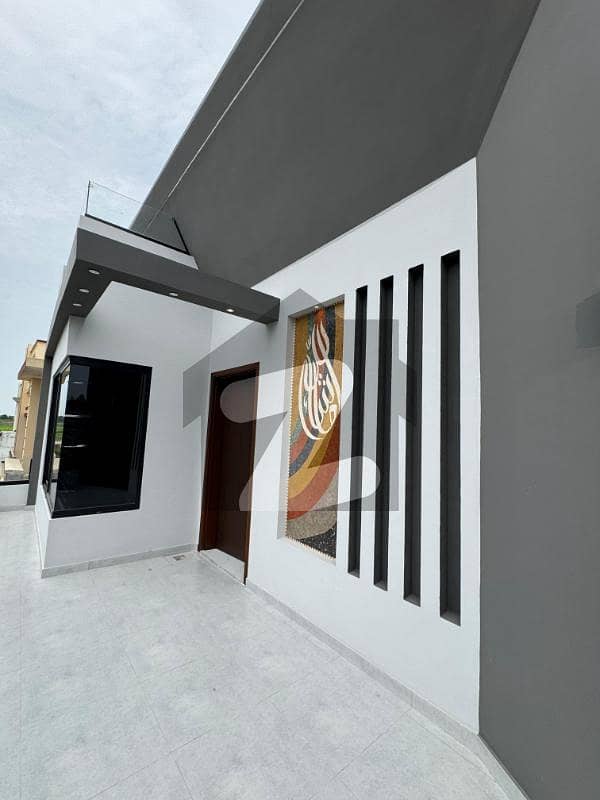 8 Marla Brand New Modern House 8 Marla Brand New Modern House