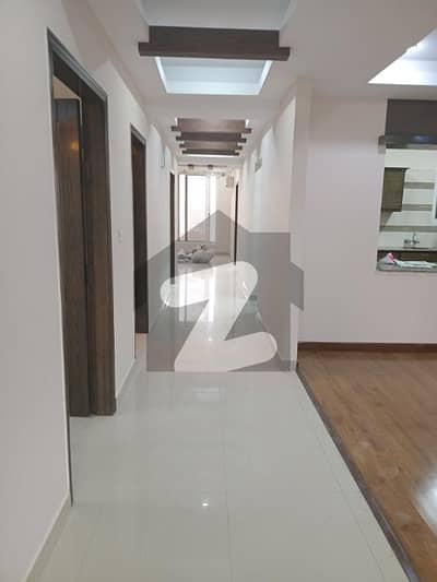 4 bed flat for rent in f11