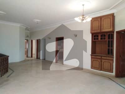 Idyllic Prime Location Lower Portion Available In DHA Phase 4 For rent