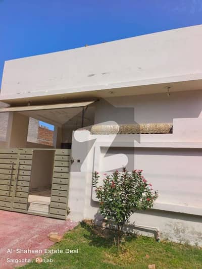 گُلبرگ سِٹی قینچی موڑ,سرگودھا میں 3 کمروں کا 5 مرلہ مکان 1.35 کروڑ میں برائے فروخت۔