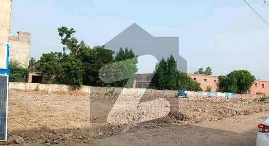 2 Kanal Commercial Plot For sale In Beautiful Circular Road