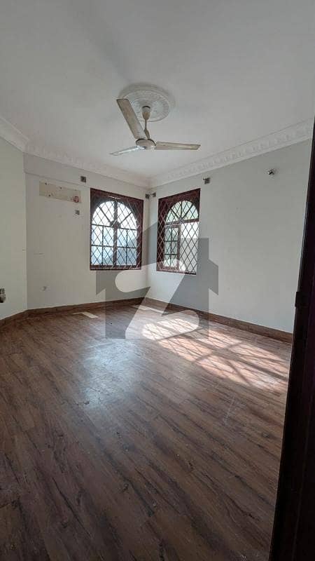 5 Bed Dd Town House Available For Rent
