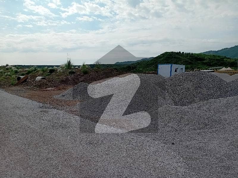 سی ۔ 14 اسلام آباد میں 1 کنال رہائشی پلاٹ 5.0 کروڑ میں برائے فروخت۔