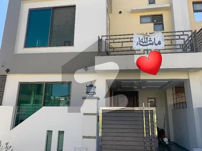 بحریہ ٹاؤن فیز 8 بحریہ ٹاؤن راولپنڈی,راولپنڈی میں 3 کمروں کا 5 مرلہ مکان 75.0 ہزار میں کرایہ پر دستیاب ہے۔