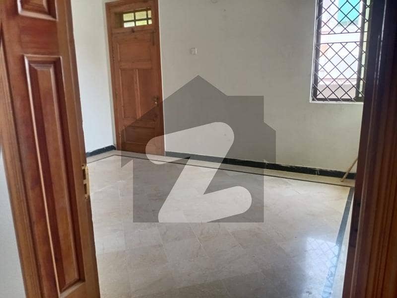 Beautiful House For Rent Main University Town