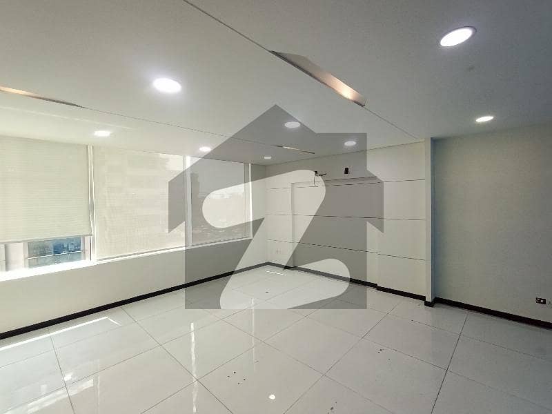 بخاری کمرشل ایریا ڈی ایچ اے فیز 6,ڈی ایچ اے ڈیفینس,کراچی میں 9 مرلہ دفتر 3.0 لاکھ میں کرایہ پر دستیاب ہے۔