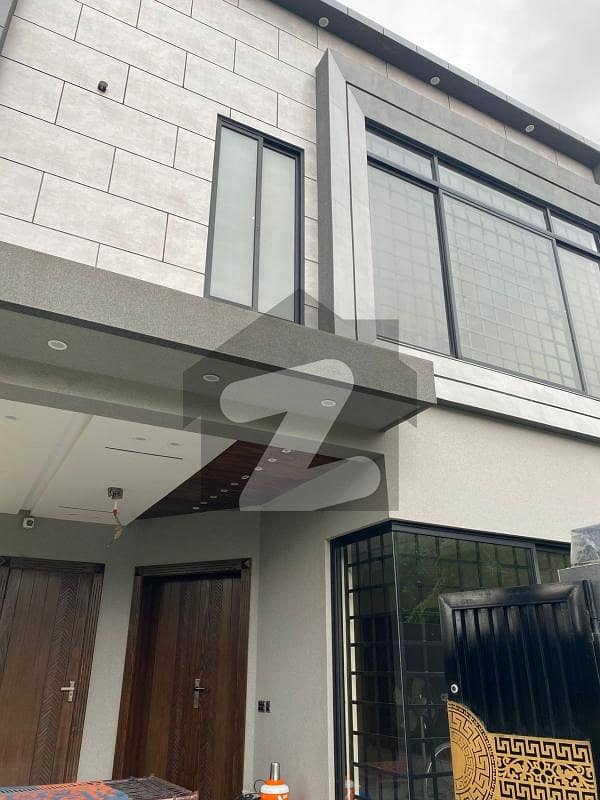DHA REHBER SECTOR 2 BLOCK N 5 MARLA BRAND NEW DESINGER HOUSE SOLID CUNSTRUCTION