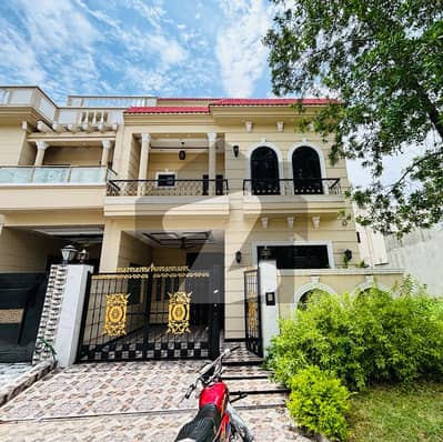 سٹی ہاؤسنگ سوسائٹی گوجرانوالہ میں 4 کمروں کا 5 مرلہ مکان 1.55 کروڑ میں برائے فروخت۔
