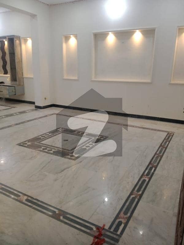 نیشنل پولیس فاؤنڈیشن او ۔ 9 اسلام آباد میں 3 کمروں کا 1 کنال زیریں پورشن 80.0 ہزار میں کرایہ پر دستیاب ہے۔