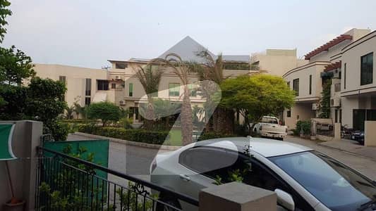Short time Single Opportunity 1 Kanal Beautiful House for Sale in Real Cottage Short time Single Opportunity 1 Kanal Beautiful House for Sale in Real Cottage