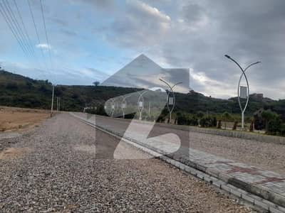 Shaheen town phase 4 plot for sale in executive block