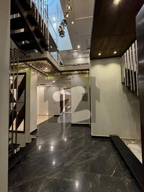 1 Kanal House For Rent 1 Kanal House For Rent