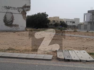 A Spacious 1000 Square Yards Residential Plot In DHA Phase 5